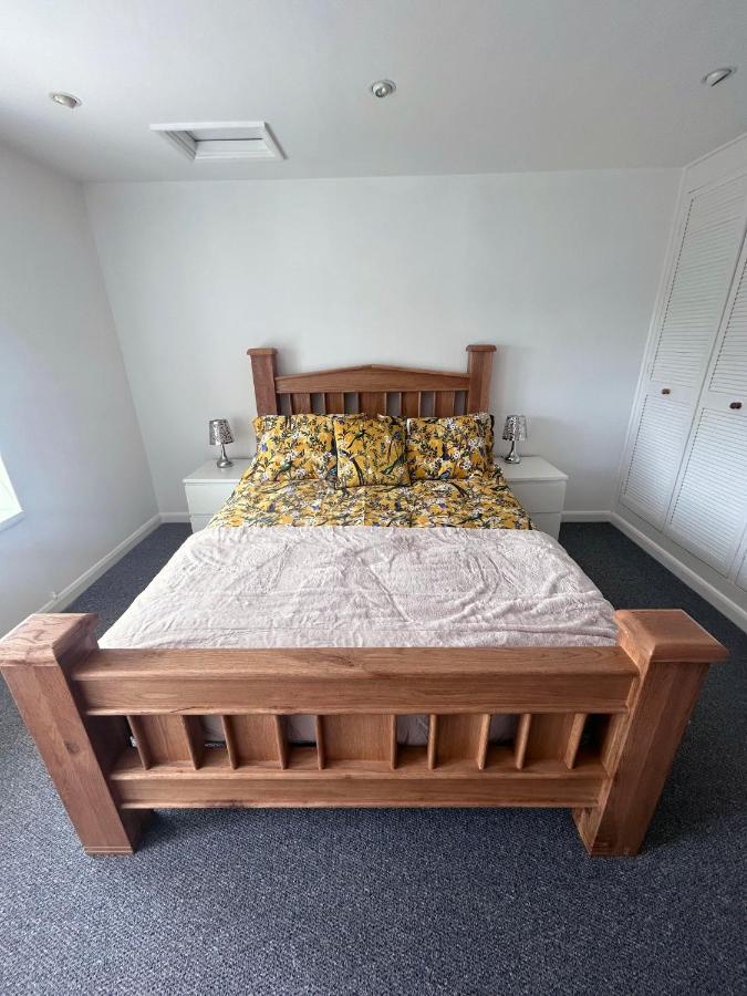 Seascape Penthouse With Free Parking Apartment Plymouth Exterior photo