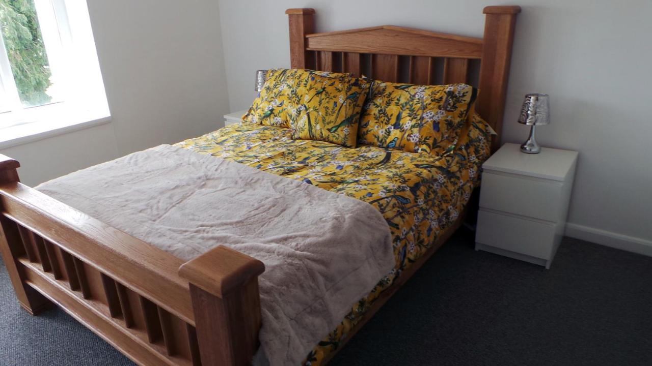 Seascape Penthouse With Free Parking Apartment Plymouth Exterior photo