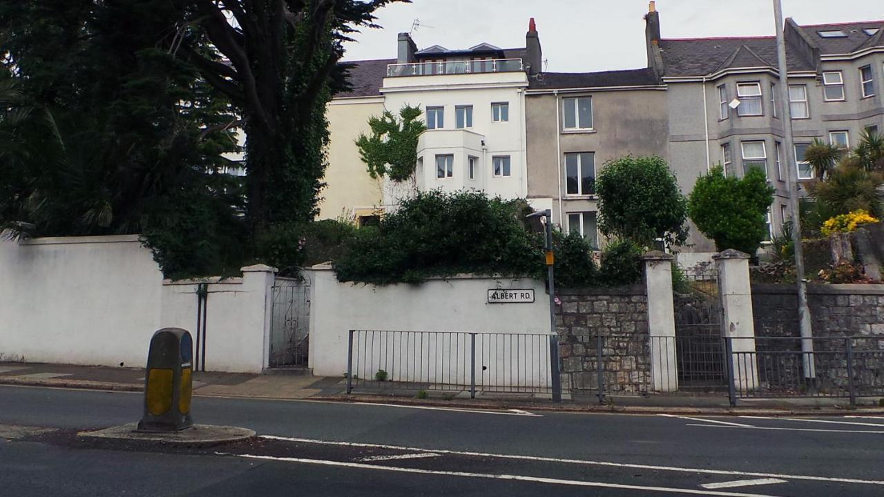 Seascape Penthouse With Free Parking Apartment Plymouth Exterior photo